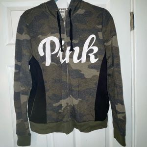 VS Pink • Everyday Lounge Green Camo Logo Zip-Up Hoodie